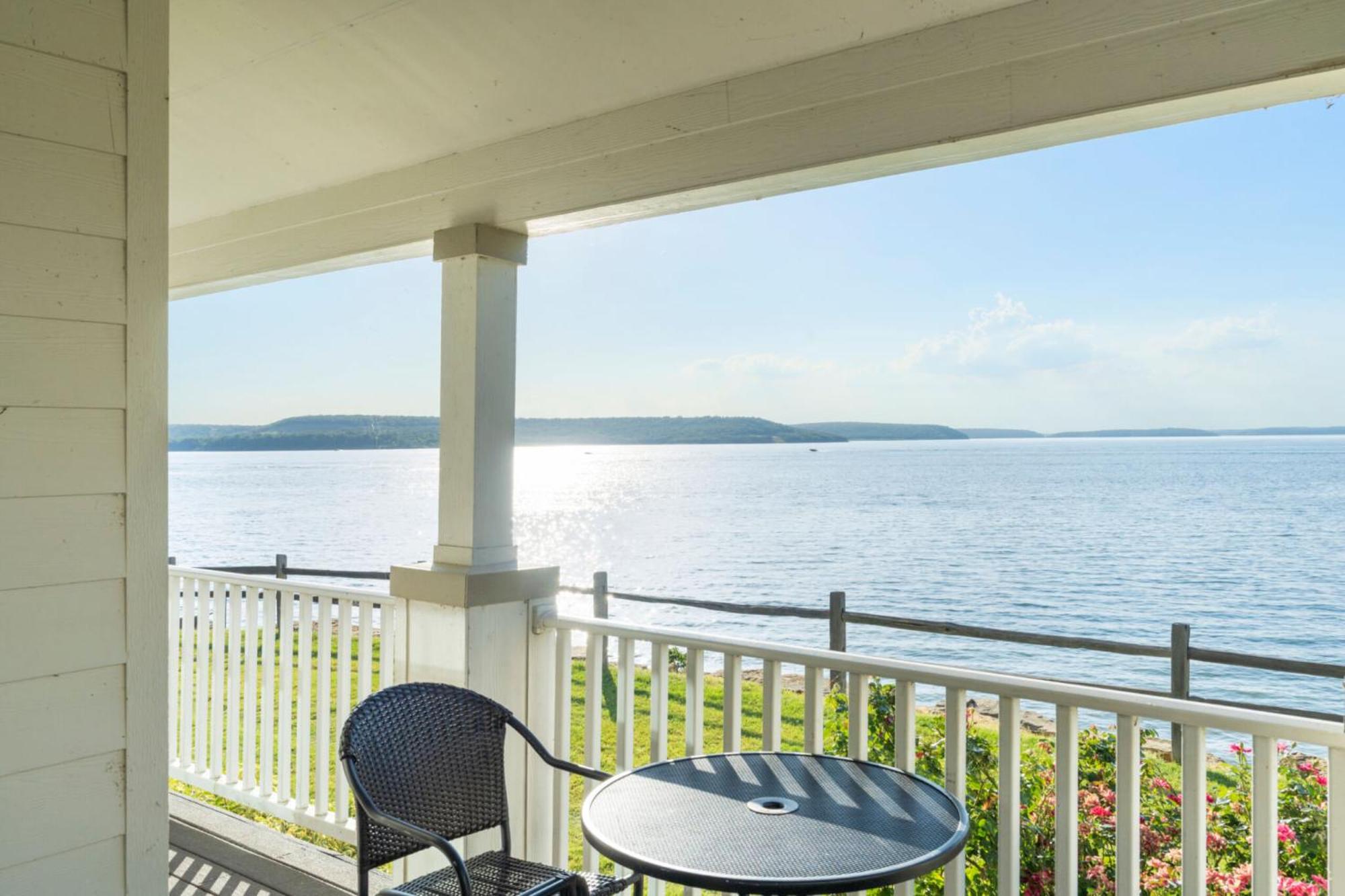 Crosstimbers Marina And Cottages Sperry Екстер'єр фото
