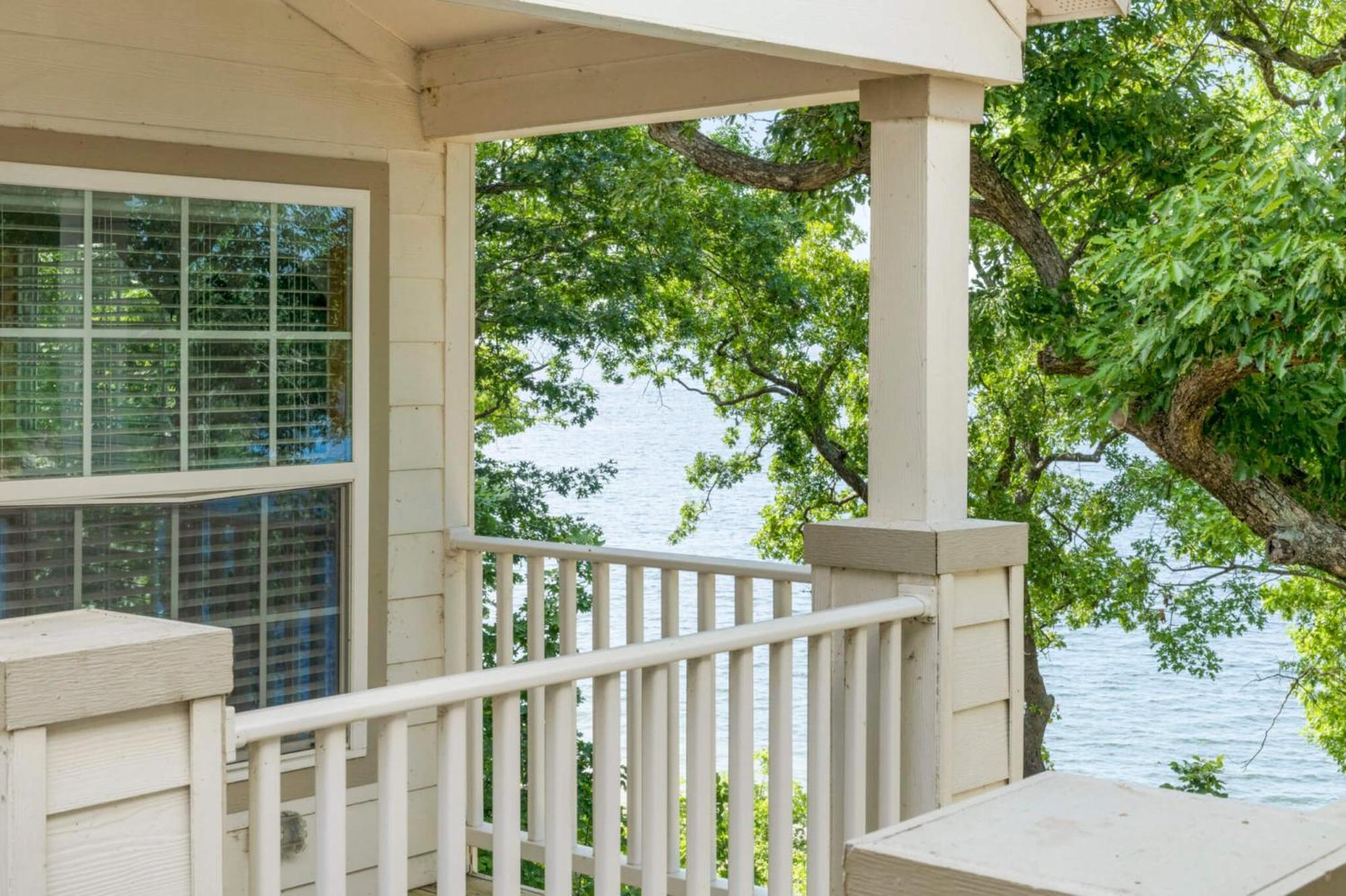 Crosstimbers Marina And Cottages Sperry Екстер'єр фото