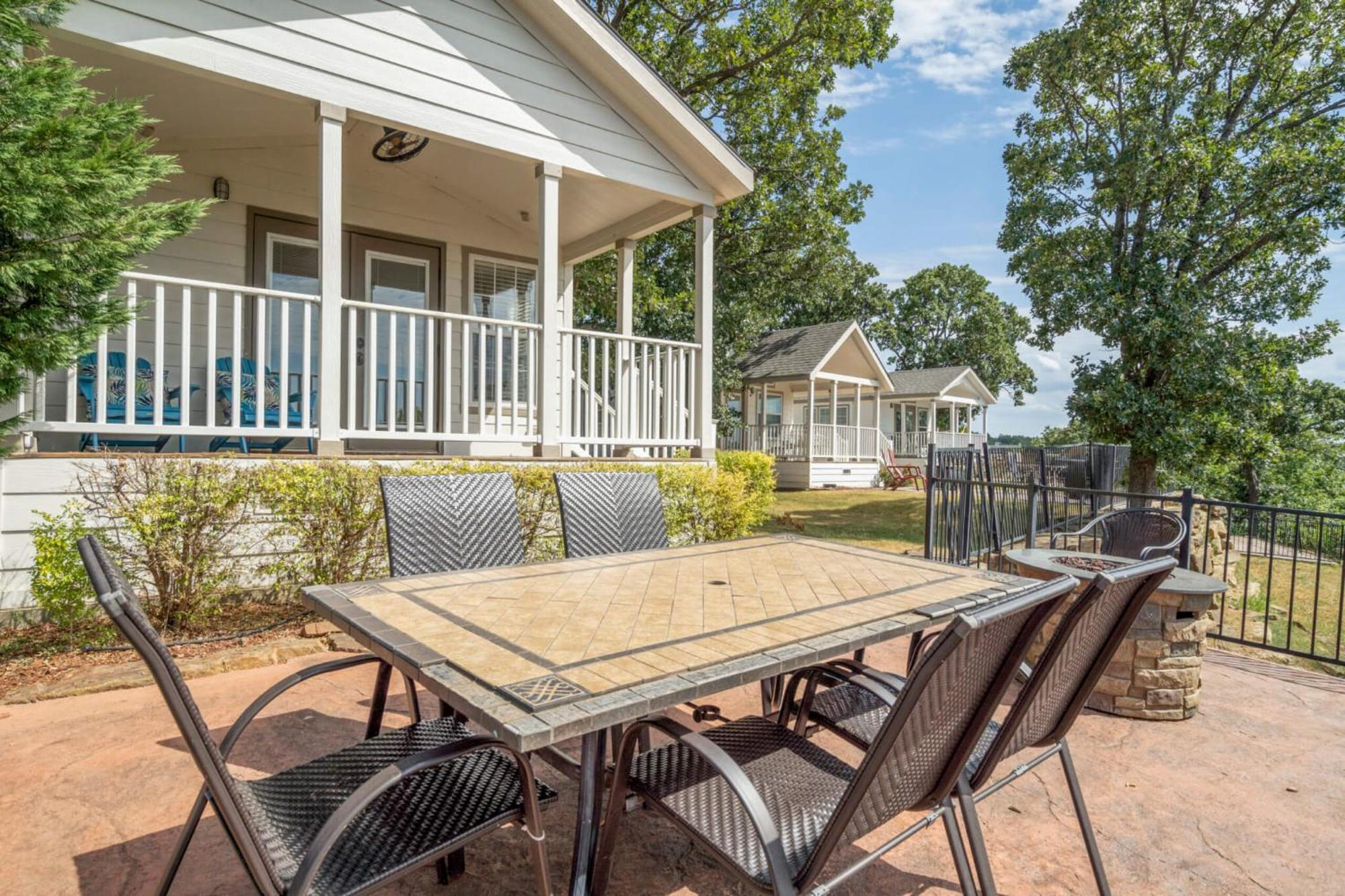 Crosstimbers Marina And Cottages Sperry Екстер'єр фото