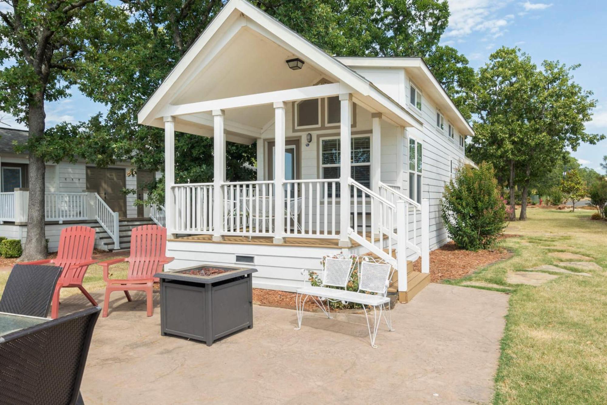 Crosstimbers Marina And Cottages Sperry Екстер'єр фото